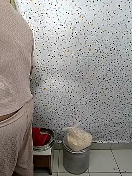 Snapshot of milf-kaira chatting on 23, 1, 2025 milf-kaira online show from 23, 1, 2025