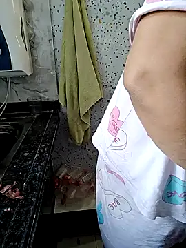 Snapshot of milf-kaira chatting on 25, 1, 2025 milf-kaira online show from 25, 1, 2025