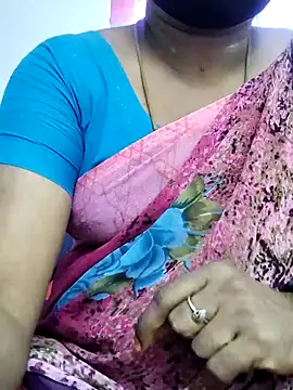 Snapshot of Tamilrojanew chatting on 10, 6, 2026 Tamilrojanew online show from 10, 6, 2026