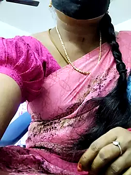 Snapshot of Tamilrojanew chatting on 15, 6, 2026 Tamilrojanew online show from 15, 6, 2026