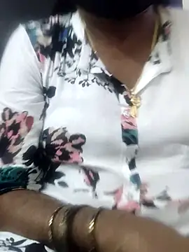 Snapshot of Tamilrojanew chatting on 7, 7, 2026 Tamilrojanew online show from 7, 7, 2026