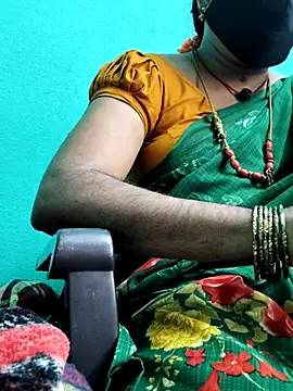 Snapshot of Tamilrojanew chatting on 18, 7, 2026 Tamilrojanew online show from 18, 7, 2026