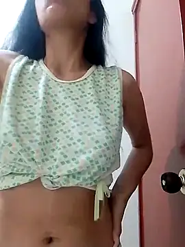 Snapshot of chloewildd_ chatting on 9, 2, 2025 chloewildd online show from 9, 2, 2025