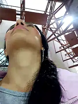 Snapshot of chloewildd_ chatting on 12, 3, 2025 chloewildd online show from 12, 3, 2025