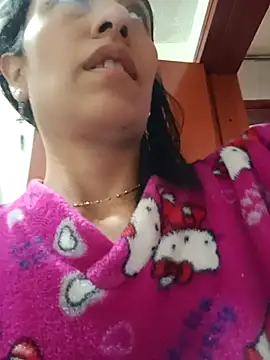 Snapshot of chloewildd_ chatting on 21, 9, 2025 chloewildd online show from 21, 9, 2025