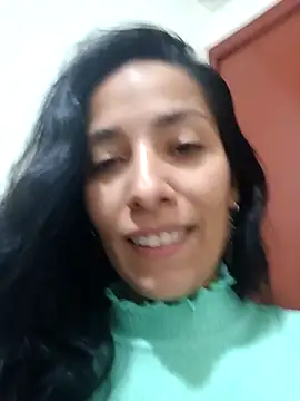 Snapshot of chloewildd_ chatting on 28, 9, 2025 chloewildd online show from 28, 9, 2025