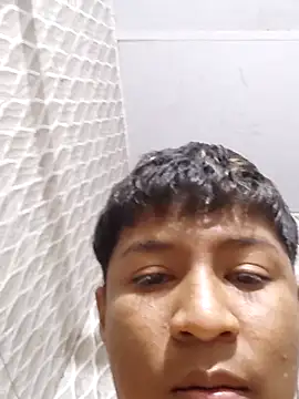 Tu papi 69  online show from 16, 10, 2025