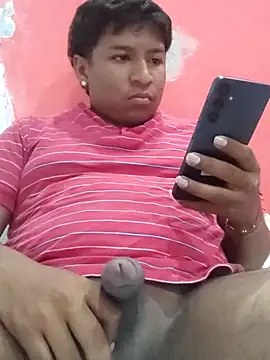 Tu papi 69  online show from 24, 3, 2026