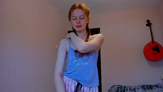 Snapshot of Fire_Luna chatting on 12, 12, 2024 Fire Luna online show from 12, 12, 2024