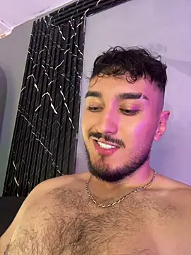 Snapshot of Zionmattis chatting on 5, 4, 2026 Zionmattis online show from 5, 4, 2026