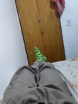 Juliano69xv online show from 17, 4, 2026