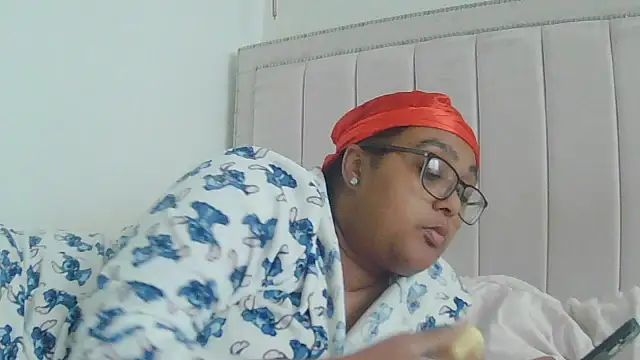 vanilla chocolate23 online show from 3, 10, 2025