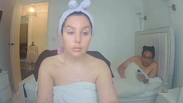 vanilla chocolate23 online show from 6, 3, 2026