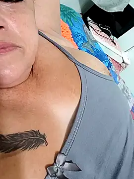 Snapshot of Zamara_milf chatting on 5, 2, 2026 Zamara milf online show from 5, 2, 2026