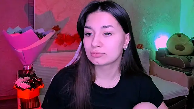 Snapshot of Swee_Alicee chatting on 19, 2, 2025 Swee Alicee online show from 19, 2, 2025