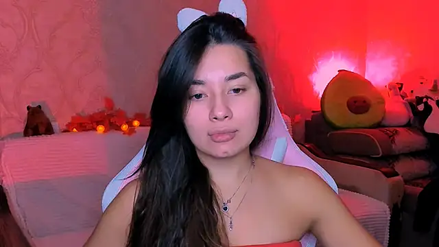 Snapshot of Swee_Alicee chatting on 11, 9, 2025 Swee Alicee online show from 11, 9, 2025