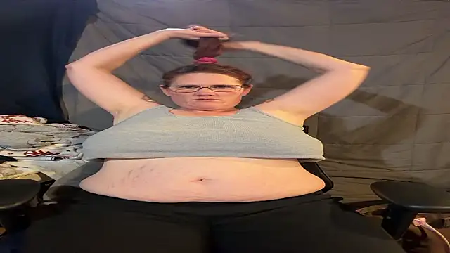 naughtywifenxtdoor online show from 15, 11, 2025