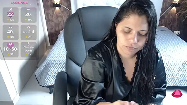 Snapshot of dulce__love69 chatting on 15, 12, 2024 dulce love69 online show from 15, 12, 2024