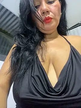 Snapshot of Hot_Rose83 chatting on 19, 12, 2024 Hot Rose83 online show from 19, 12, 2024