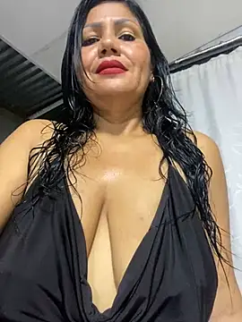 Snapshot of Hot_Rose83 chatting on 9, 1, 2025 Hot Rose83 online show from 9, 1, 2025