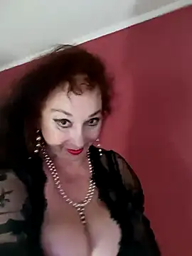 Snapshot of GypsyEsmeralda chatting on 14, 3, 2025 GypsyEsmeralda online show from 14, 3, 2025