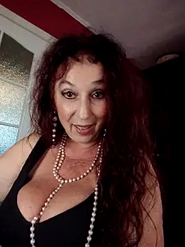 Snapshot of GypsyEsmeralda chatting on 12, 9, 2025 GypsyEsmeralda online show from 12, 9, 2025