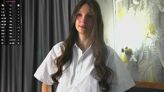 GeorginaCurvin online show from 6, 3, 2026