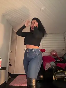 Anily Lovely online show from 21, 2, 2026