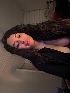 Anily Lovely online show from 19, 5, 2026