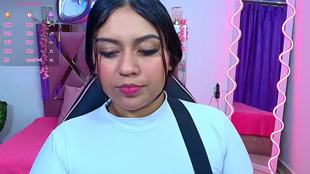 kendra tay online show from 9, 11, 2025