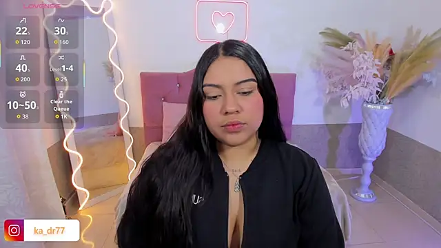 kendra tay online show from 12, 4, 2026