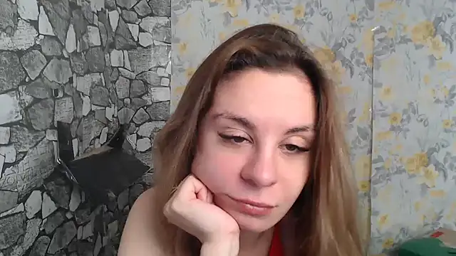 Alissa Joli online show from 4, 12, 2024