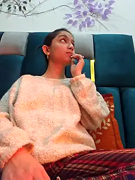 Snapshot of Aleena_Rai chatting on 6, 2, 2025 Aleena Rai online show from 6, 2, 2025