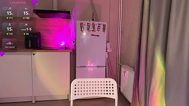 lisa barbie online show from 25, 2, 2026