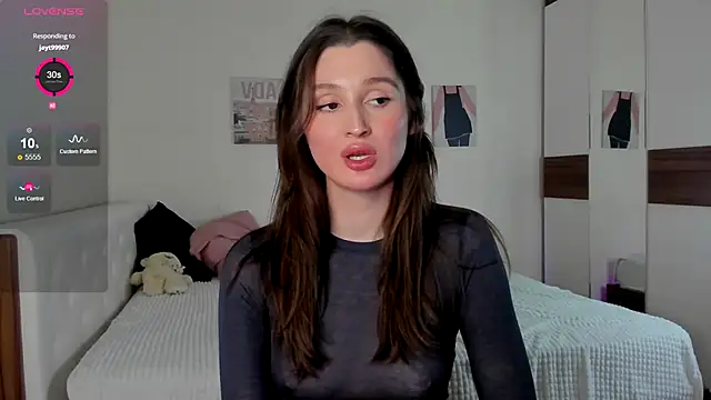 Snapshot of tender_babyy chatting on 9, 12, 2024 tender babyy online show from 9, 12, 2024