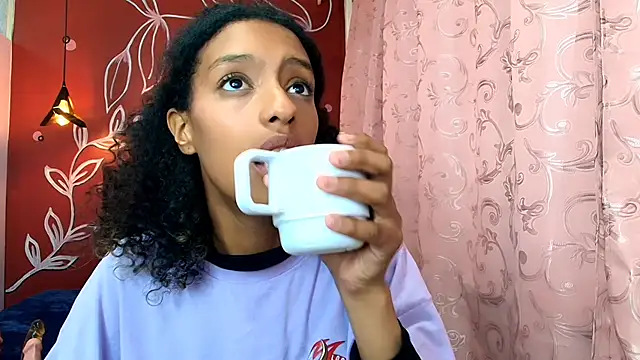 Zia Green online show from 23, 1, 2025