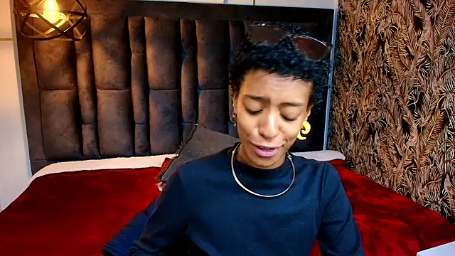 Zia Green online show from 12, 5, 2026
