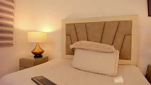 JaneLondon online show from 30, 12, 2024