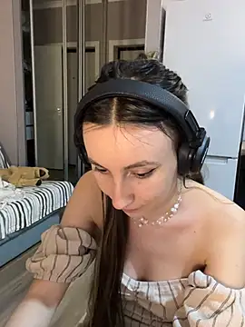 Snapshot of viviandaimond1 chatting on 6, 2, 2025 viviandaimond1 online show from 6, 2, 2025