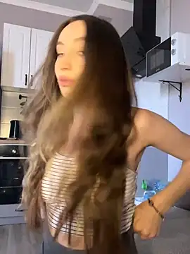 Snapshot of viviandaimond1 chatting on 7, 2, 2025 viviandaimond1 online show from 7, 2, 2025