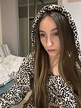 Snapshot of viviandaimond1 chatting on 15, 2, 2025 viviandaimond1 online show from 15, 2, 2025