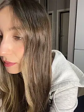 Snapshot of viviandaimond1 chatting on 24, 2, 2025 viviandaimond1 online show from 24, 2, 2025