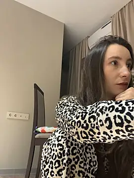 Snapshot of viviandaimond1 chatting on 27, 2, 2025 viviandaimond1 online show from 27, 2, 2025