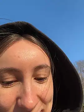 Snapshot of viviandaimond1 chatting on 28, 2, 2025 viviandaimond1 online show from 28, 2, 2025