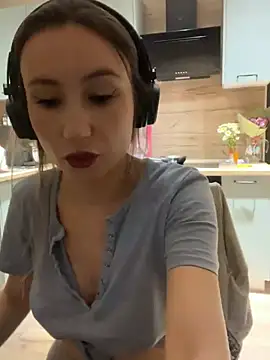 Snapshot of viviandaimond1 chatting on 15, 3, 2025 viviandaimond1 online show from 15, 3, 2025