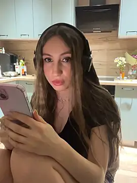 Snapshot of viviandaimond1 chatting on 15, 3, 2025 viviandaimond1 online show from 15, 3, 2025