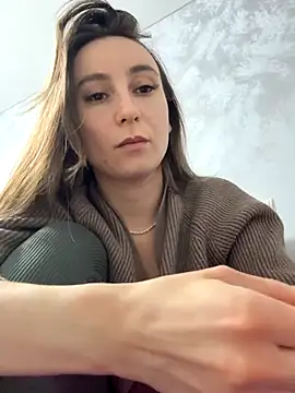 Snapshot of viviandaimond1 chatting on 15, 11, 2025 viviandaimond1 online show from 15, 11, 2025