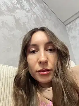 Snapshot of viviandaimond1 chatting on 6, 1, 2026 viviandaimond1 online show from 6, 1, 2026