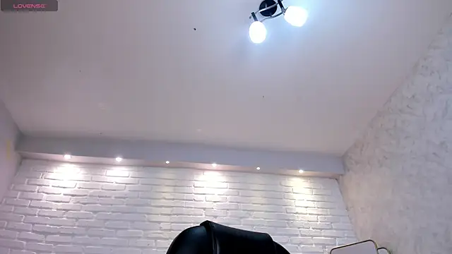 KatieNolan 1 online show from 25, 11, 2025