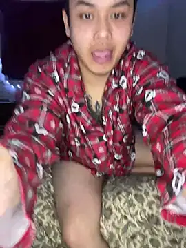 Snapshot of gamingcouple420 chatting on 9, 2, 2026 gamingcouple420 online show from 9, 2, 2026